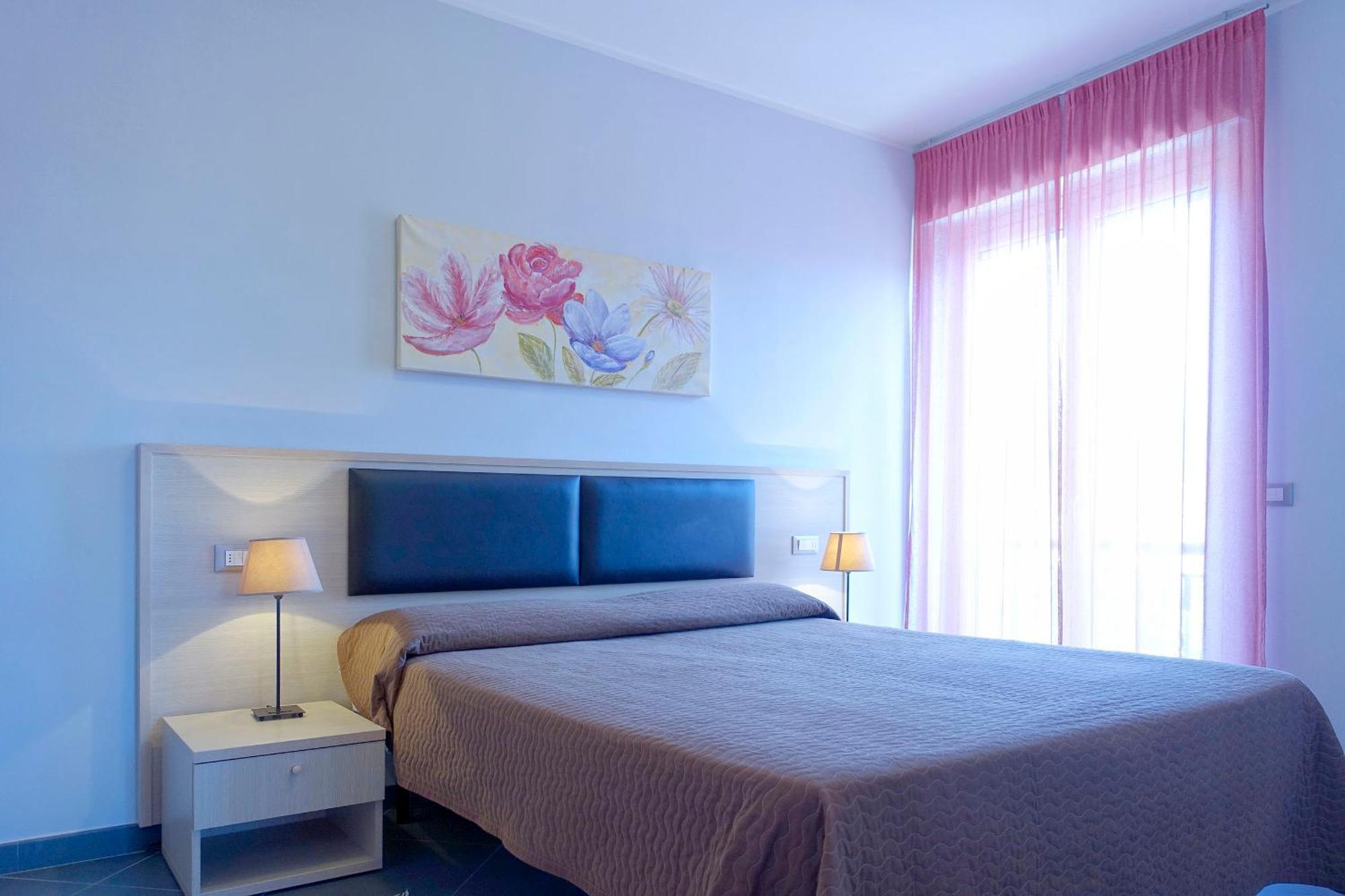 Appartamenti Linda San Bartolomeo Al Mare Extérieur photo